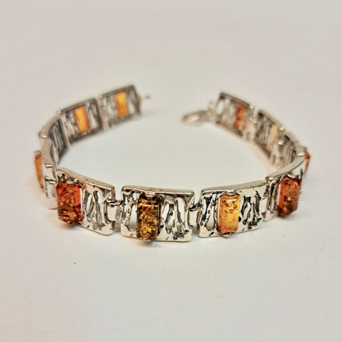 Click to view detail for HWG-2304 Bracelet Square Silver Set With Amber $135